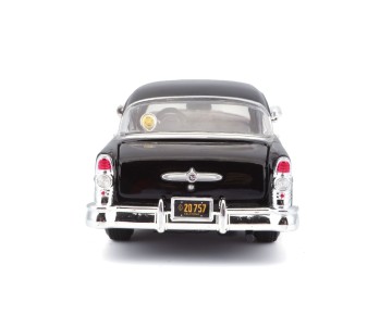 Maisto 1/26 Special Edition 1955 Buick Century (Black)
