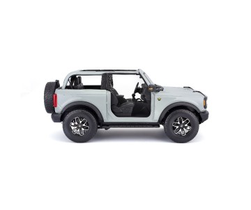 Maisto 1/18 SE 2021 Ford Bronco Badlands (w/o doors) - Cactus Gray