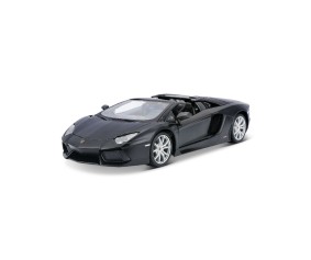 Maisto 1/24 Special Edition Lamborghini Aventador LP 700-4 Roadster (Matte Black)
