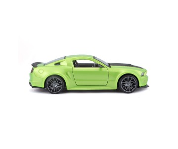 Maisto 1/24 SE 2014 Ford Mustang Street Racer - Metallic Light Green