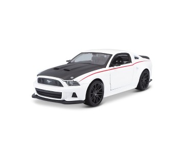 Maisto 1/24 SE 2014 Ford Mustang Street Racer - White