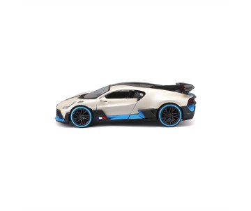 Maisto 1/24 SE Bugatti Divo - Met White