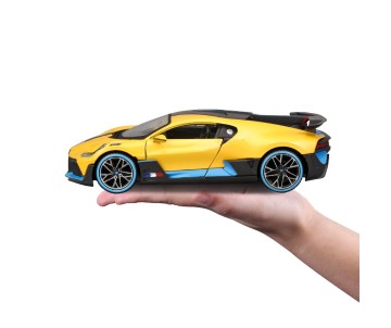 Maisto 1/24 SE Bugatti Divo - Yellow