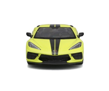 Maisto 1/24 Special Edition 2020 Chevrolet Corvette Stingray Z51 (Yellow W/Black Stripe)