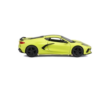 Maisto 1/24 Special Edition 2020 Chevrolet Corvette Stingray Z51 (Yellow W/Black Stripe)