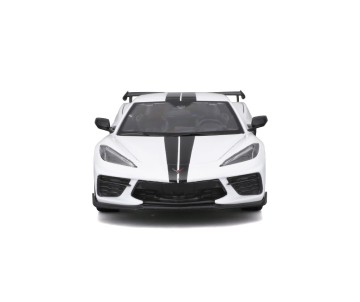 Maisto 1/24 SE 2020 Chevrolet Corvette Stingray Coupe High wing - White