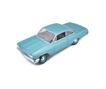 Maisto 1/18 SE 1962 Chevrolet Bel Air - Metallic Light Blue