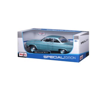 Maisto 1/18 SE 1962 Chevrolet Bel Air - Metallic Light Blue