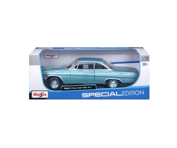 Maisto 1/18 SE 1962 Chevrolet Bel Air - Metallic Light Blue
