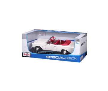Maisto 1/18 SE 1967 Mercedes-Benz 280SE Cabrio - Cream