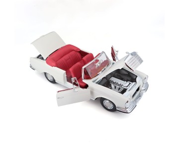 Maisto 1/18 SE 1967 Mercedes-Benz 280SE Cabrio - Cream
