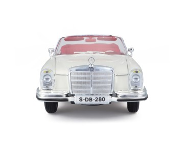 Maisto 1/18 SE 1967 Mercedes-Benz 280SE Cabrio - Cream