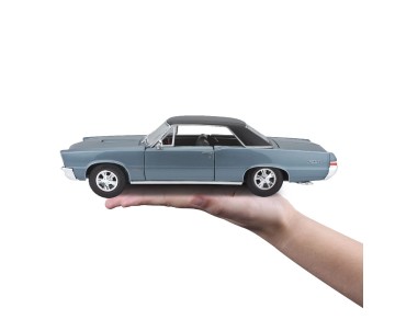 Maisto 1/18 Special Edition 1965 Pontiac GTO (Hurst Edition) (Metallic Blue)