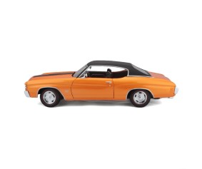 Maisto 1/18 Special Edition 1971 Chevrolet Chevelle SS 454 Coupe (Orange)