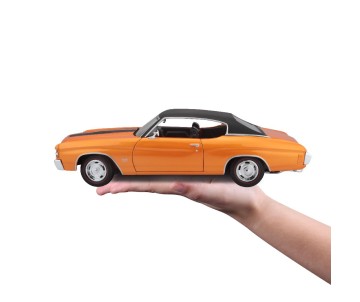 Maisto 1/18 Special Edition 1971 Chevrolet Chevelle SS 454 Coupe (Orange)