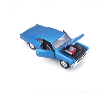 Maisto 1/24 Special Edition 1966 Chevrolet Chevelle SS 396  (Metallic Blue)