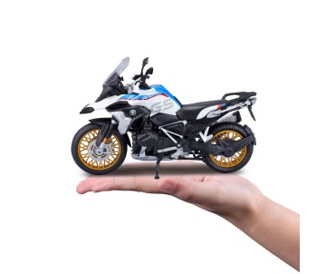 Maisto 1/12 MC SE BMW R1250 GS w/stand - White/Red/Blue