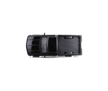 Maisto 1/24 SE 1993 Chevrolet 454 SS Pickup Truck - Black