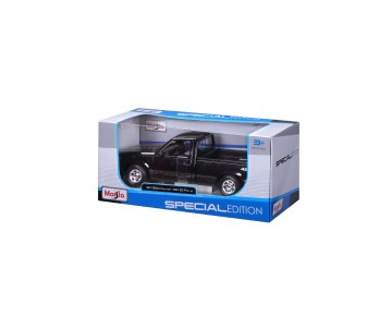 Maisto 1/24 SE 1993 Chevrolet 454 SS Pickup Truck - Black
