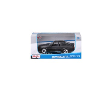 Maisto 1/24 SE Toyota Sprinter Trueno AE86 - Matte Black