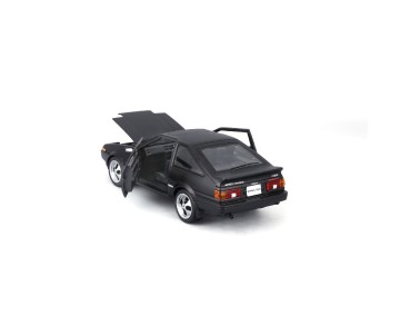 Maisto 1/24 SE Toyota Sprinter Trueno AE86 - Matte Black