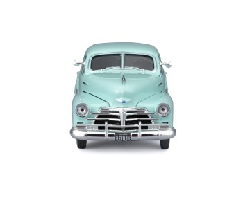 Maisto 1/24 SE 1948 Chevrolet Fleetline Aerosedan - Light Green