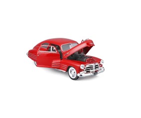 Maisto 1/24 SE 1948 Chevrolet Fleetline Aerosedan - Red