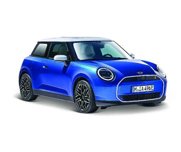 Maisto 1/24 SE 2024 Mini Cooper SE (J01)