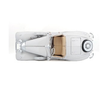 Maisto 1/18 Premiere Edition 1936 M-B 500 K Typ Specialroadster (White)