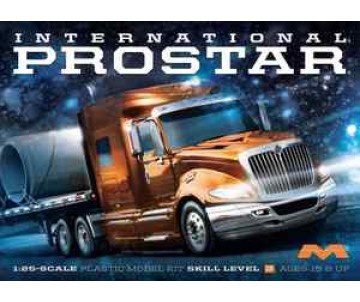 Moebius International Prostar 1/25 Model Kit