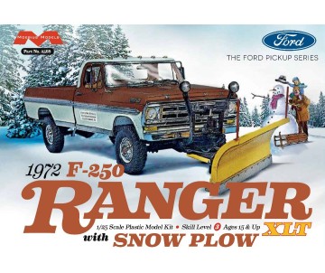 Moebius 1972 Ford F-250 4x4 with Snow Plow 1/25 Model Kit