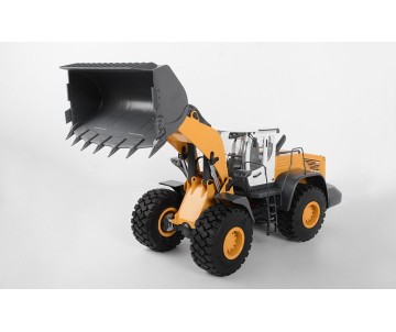 RC4WD 1/14 Scale Earth Mover 870K Hydraulic Wheel Loader w/White Cab