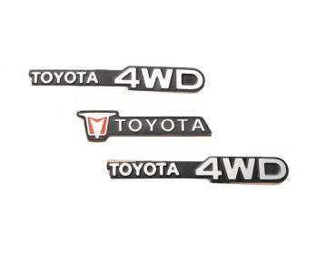 RC4WD 1982 Toyota Pickup Metal Emblems