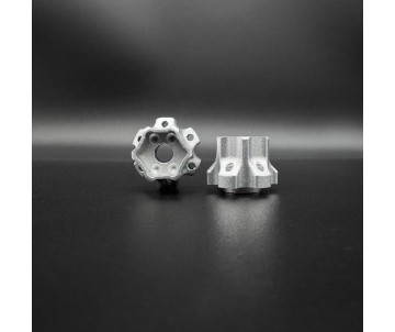 Reefs 12mm Hex Machined Aluminum Hubs (2) w/Hardware - 4 Dot Hub, 10mm Offset