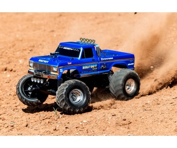 Traxxas Bigfoot No. 1 The Original Monster Truck with LED Lights, 1/10 Scale 2WD Monster Truck, XL-5 brushed ESC, Titan 12t Motor, 7 Cell NiHM battery and 4A DC Charger