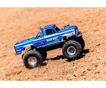 Traxxas Bigfoot No. 1 The Original Monster Truck with LED Lights, 1/10 Scale 2WD Monster Truck, XL-5 brushed ESC, Titan 12t Motor, 7 Cell NiHM battery and 4A DC Charger
