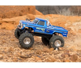 Traxxas Bigfoot No.1 1/10 Officially Licensed Replica Monster Truck RTR with TQ 2.4GHz Radio System and XL-5 ESC (Fwd/Rev) Includes 7-Cell NiMH 3000mAh Traxxas Battery and 4-amp USB-C Charger w/ iD