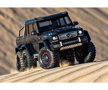 Traxxas Mercedes-Benz G 63 AMG TRX6 6x6 1/10 Crawler, XL-5 HV, LED Lights, Black