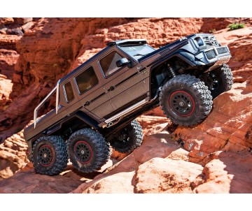 Traxxas Mercedes-Benz G 63 AMG TRX6 6x6 1/10 Crawler, XL-5 HV, LED Lights, Silver
