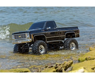 Traxxas TRX-4 Chevrolet K10 Cheyenne High Trail Edition (Black): 1/10 Scale 4X4 Trail Truck, Fully-Assembled, Waterproof electronics, Ready-To-Drive, with TQi 2.4GHz 4-channel Radio System, XL-5 HV Speed Control, Hi/Low Transmission, Remote Locking Differ