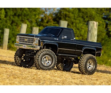 Traxxas TRX-4 Chevrolet K10 Cheyenne High Trail Edition (Black): 1/10 Scale 4X4 Trail Truck, Fully-Assembled, Waterproof electronics, Ready-To-Drive, with TQi 2.4GHz 4-channel Radio System, XL-5 HV Speed Control, Hi/Low Transmission, Remote Locking Differ