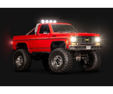 Traxxas TRX-4 Chevrolet K10 Cheyenne High Trail Edition (RED): 1/10 Scale 4X4 Trail Truck, Fully-Assembled, Waterproof electronics, Ready-To-Drive, with TQi 2.4GHz 4-channel Radio System, XL-5 HV Speed Control, Hi/Low Transmission, Remote Locking Differen Traxxas TRX-4 Chevrolet K10 Cheyenne High Trail Edition (RED): 1/10 Scale 4X4 Trail Truck, Fully-Assembled, Waterproof electronics, Ready-To-Drive, with TQi 2.4GHz 4-channel Radio System, XL-5 HV Speed Control, Hi/Low Transmission, Remote Locking Differen