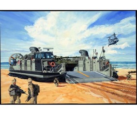 Trumpeter 1/144 USMC Landing Craft Air Cushion