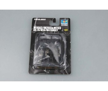 Trumpeter 1/35 AR-15/M16/M4 FAMILY-M733 (4 units) 