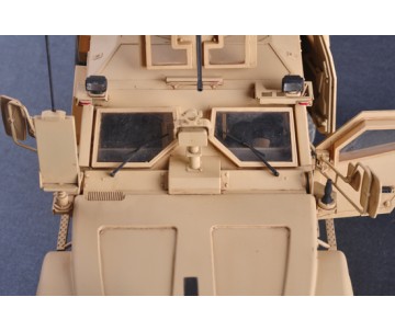 Trumpeter 1/16 US M-ATV MRAP 