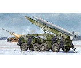 Trumpeter 1/35 Russian 9P113 TEL w/9M21 Rocket of 9K52 Luna-M Short-range artillery rocket system (FROG-7)