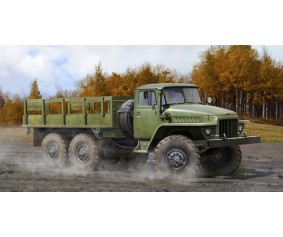 Trumpeter 1/35 Russian URAL-375D