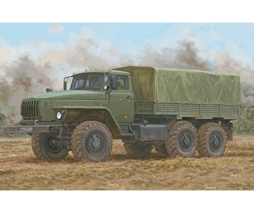 Trumpeter 1/35 Russian URAL-4320
