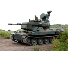 Trumpeter 1/35 JGSDF TYPE 87 SPH Trumpeter 1/35 JGSDF TYPE 87 SPH
