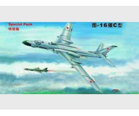 Trumpeter 1/72 Tu-16K-10 Badger C 